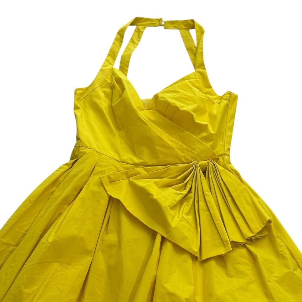 MARCHESA**Elegant Yellow Ball Gown Evening Dress***US 6***$995 - Picture 5 of 8